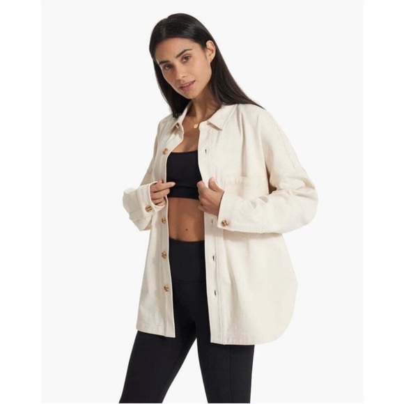 Brand New Vuori McKenzie Shirt Jacket $138 Color Natural Medium - Picture 3 of 8